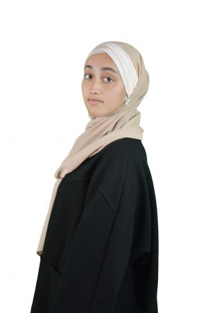 Hijab mousseline bonnet intégré croisé en jersey